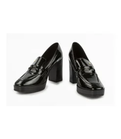 Zapato Mocasin Con Tacon Charol Mauve